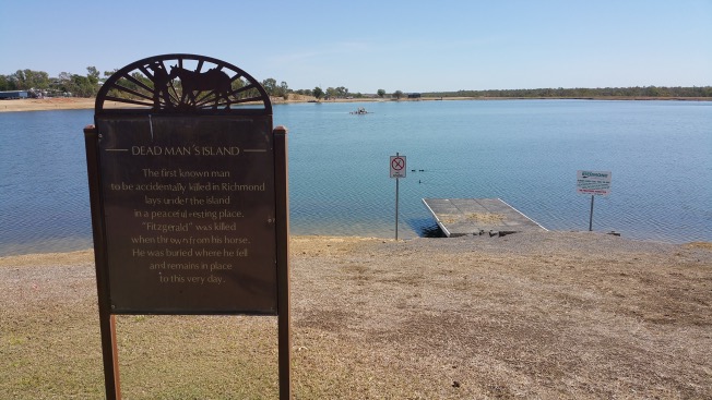 The golf hole and Dead Man's Island 