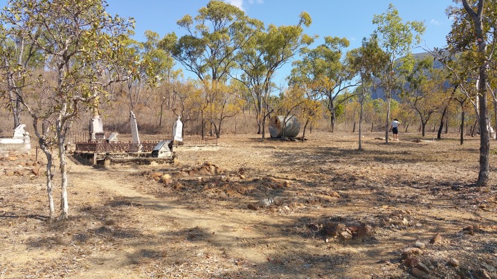 Mt Mulligan Cementery